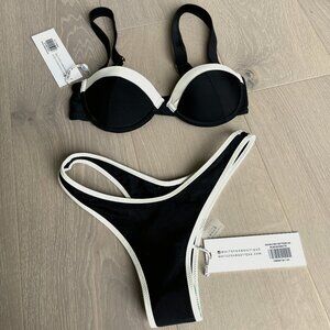 NEW WITH TAGS White Fox Vaucluse Bikini Top Black/White XS